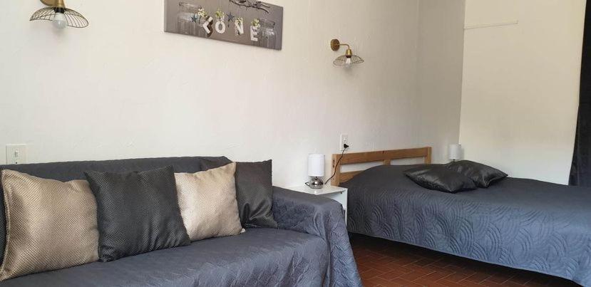 Location Saisonniere Apartment Coursan Exterior photo